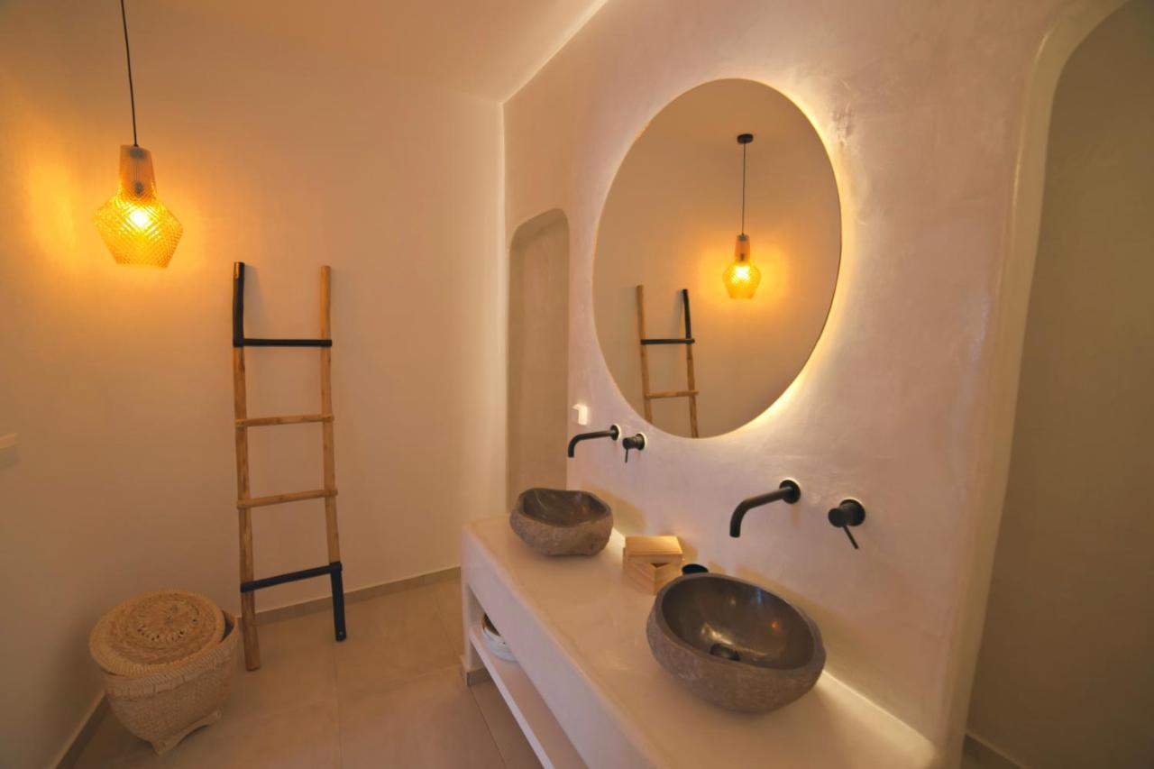 Eternity Suites Santorini Fira  Zewnętrze zdjęcie