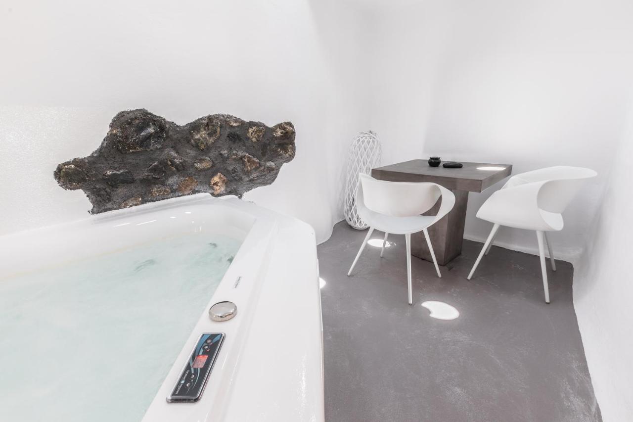Eternity Suites Santorini Fira  Zewnętrze zdjęcie