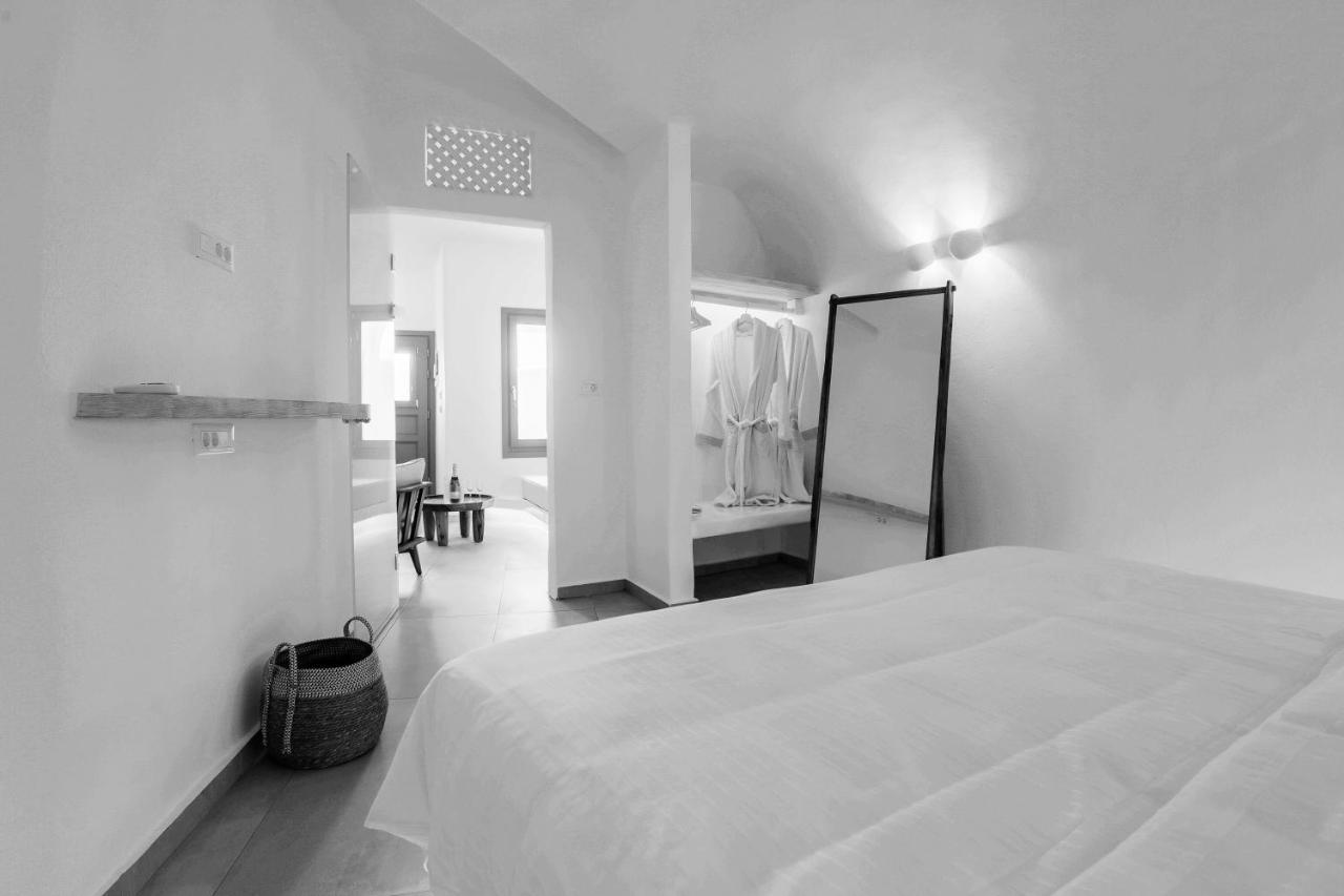 Eternity Suites Santorini Fira  Zewnętrze zdjęcie
