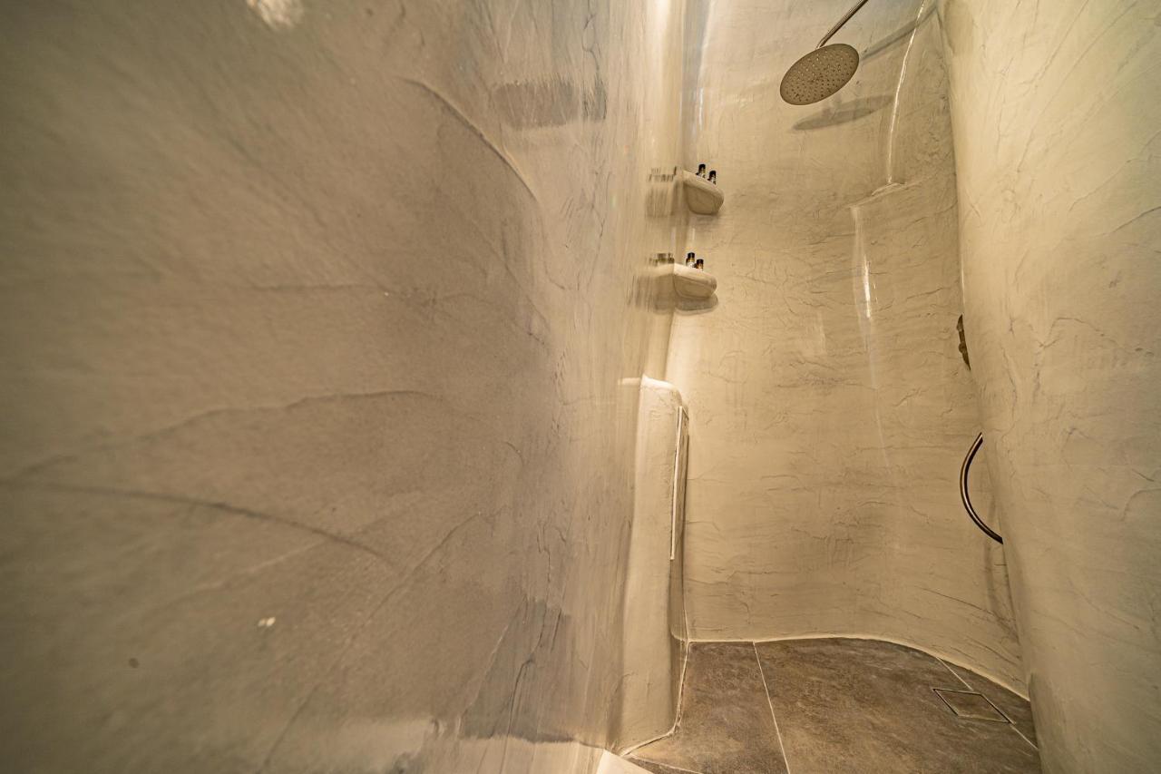 Eternity Suites Santorini Fira  Zewnętrze zdjęcie