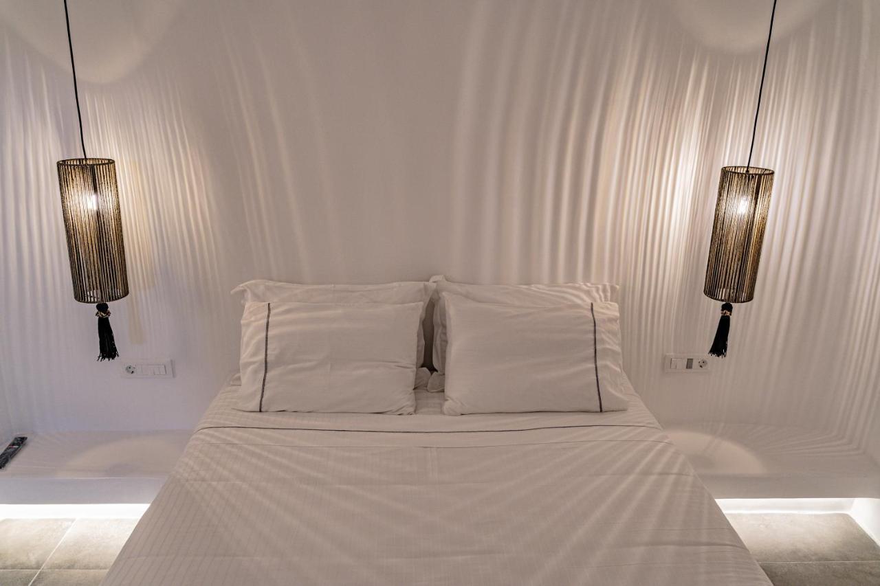 Eternity Suites Santorini Fira  Zewnętrze zdjęcie