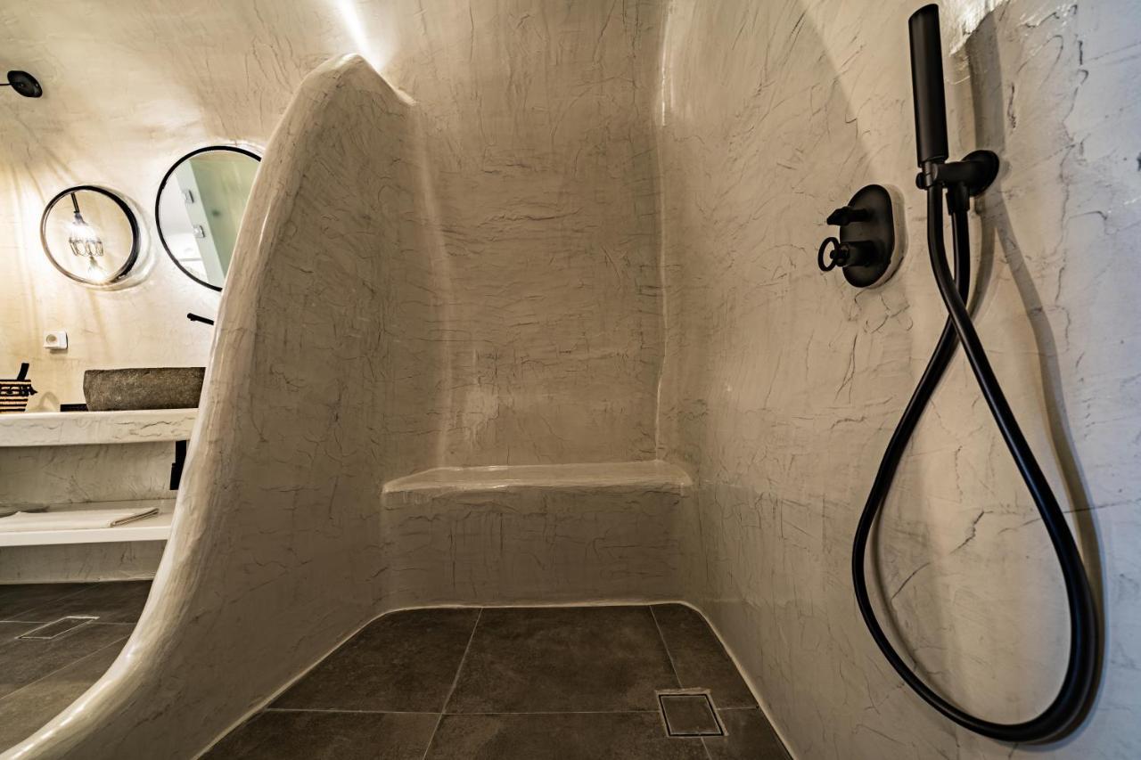 Eternity Suites Santorini Fira  Zewnętrze zdjęcie