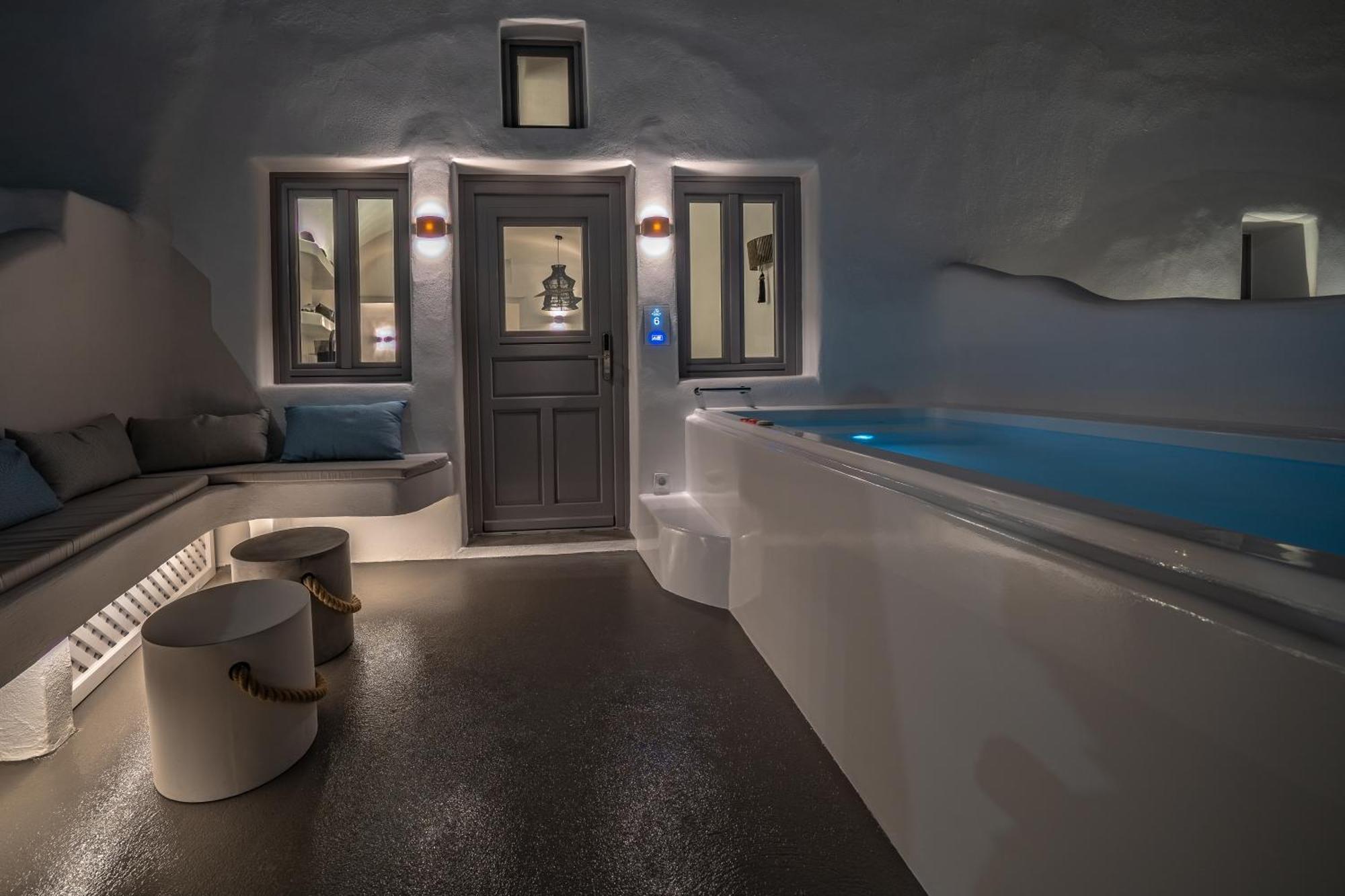 Eternity Suites Santorini Fira  Zewnętrze zdjęcie