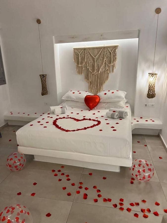 Eternity Suites Santorini Fira  Zewnętrze zdjęcie